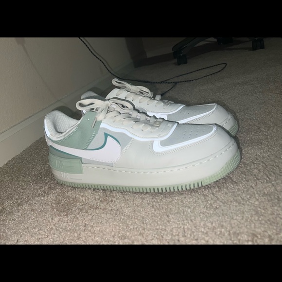 Air Force 1 Shadow 'Spruce Aura' - Picture 2 of 3